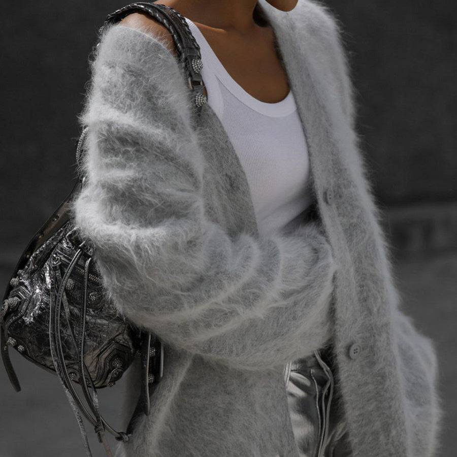 Studio Harvyn | Women - V-Neck Knitted Cardigan - Relaxed Fit