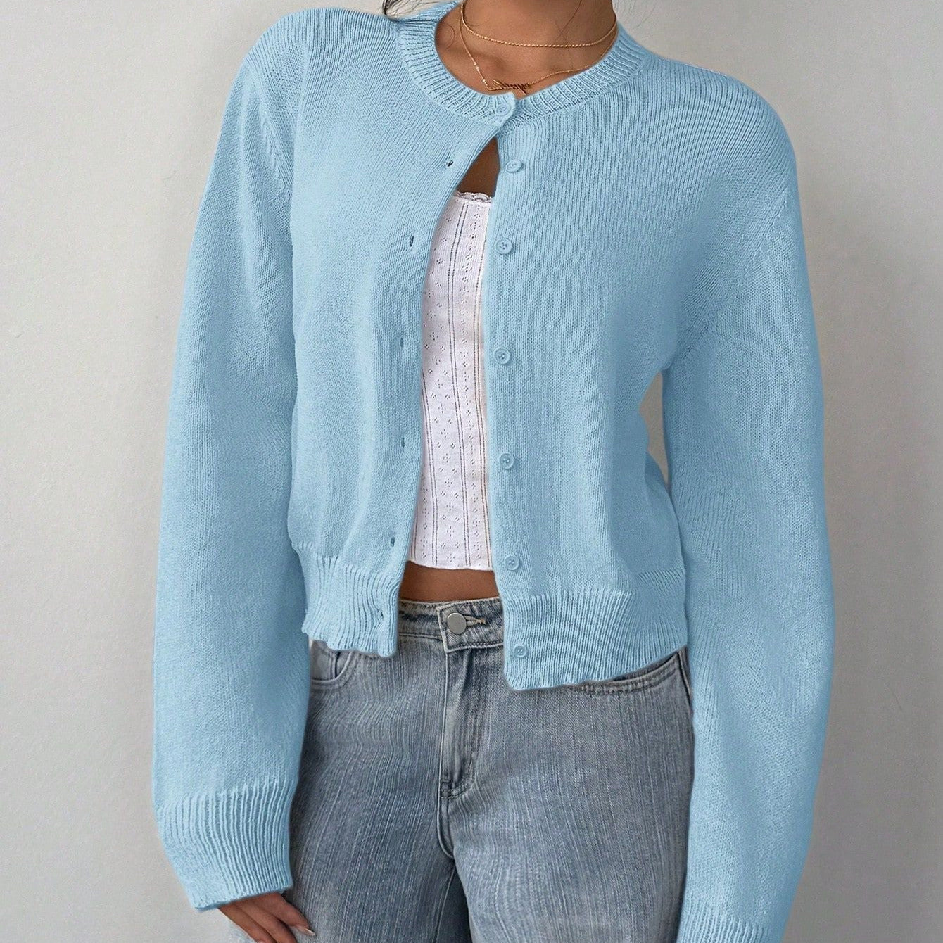 Studio Harvyn | Women - Soft Cropped Cardigan - Casual Style