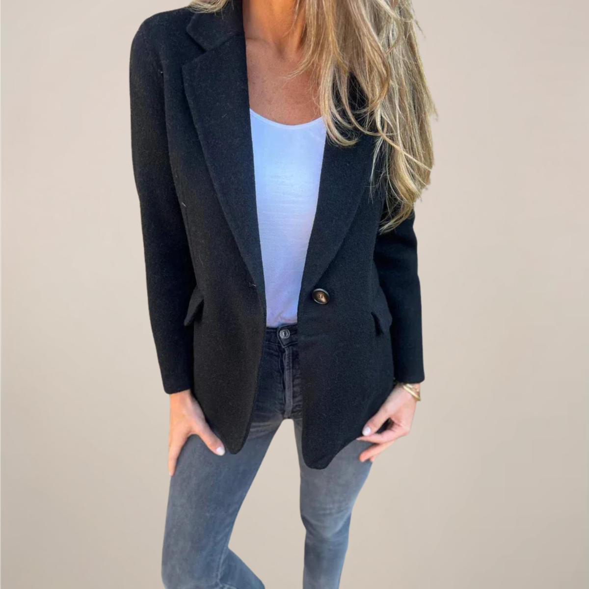 Studio Harvyn | Women - Tailored Blazer Jacket - Notch Lapel Style