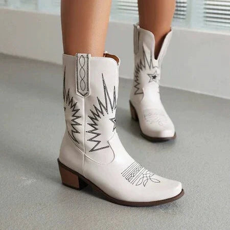 Studio Harvyn | Women - Stylish Mid-Calf Western Boots - Embroidered