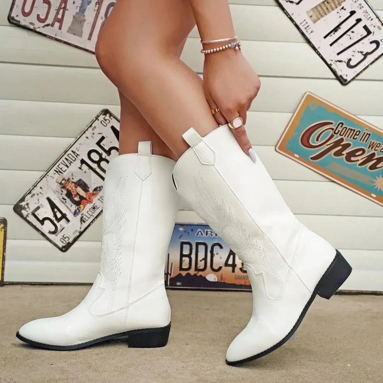 Studio Harvyn | Women - Soft Cowboy Boots - Comfortable & Stylish