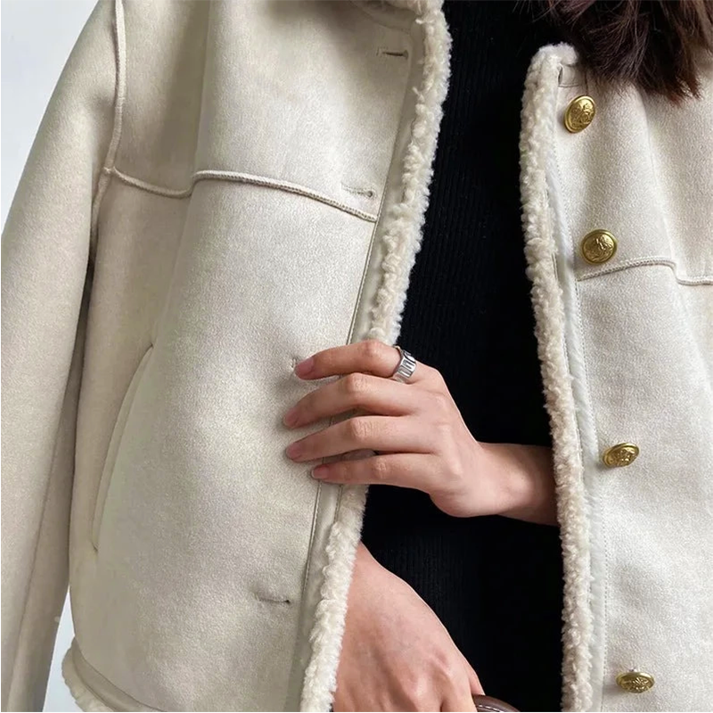 Studio Harvyn | Women – Cosy Vintage Suede Jacket - Stylish Fit
