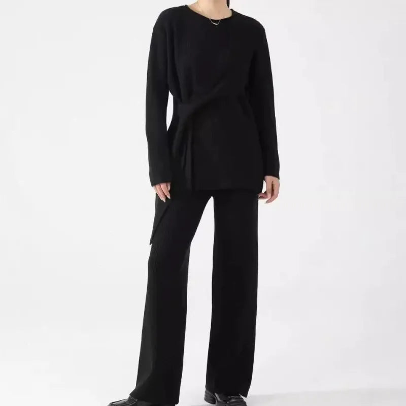 Studio Harvyn | Women - Knit Two-Piece Set - Soft Sweater & Trousers