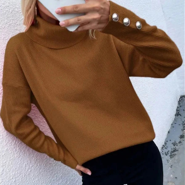 Studio Harvyn | Women - Ribbed Turtleneck Pullover - Oversized