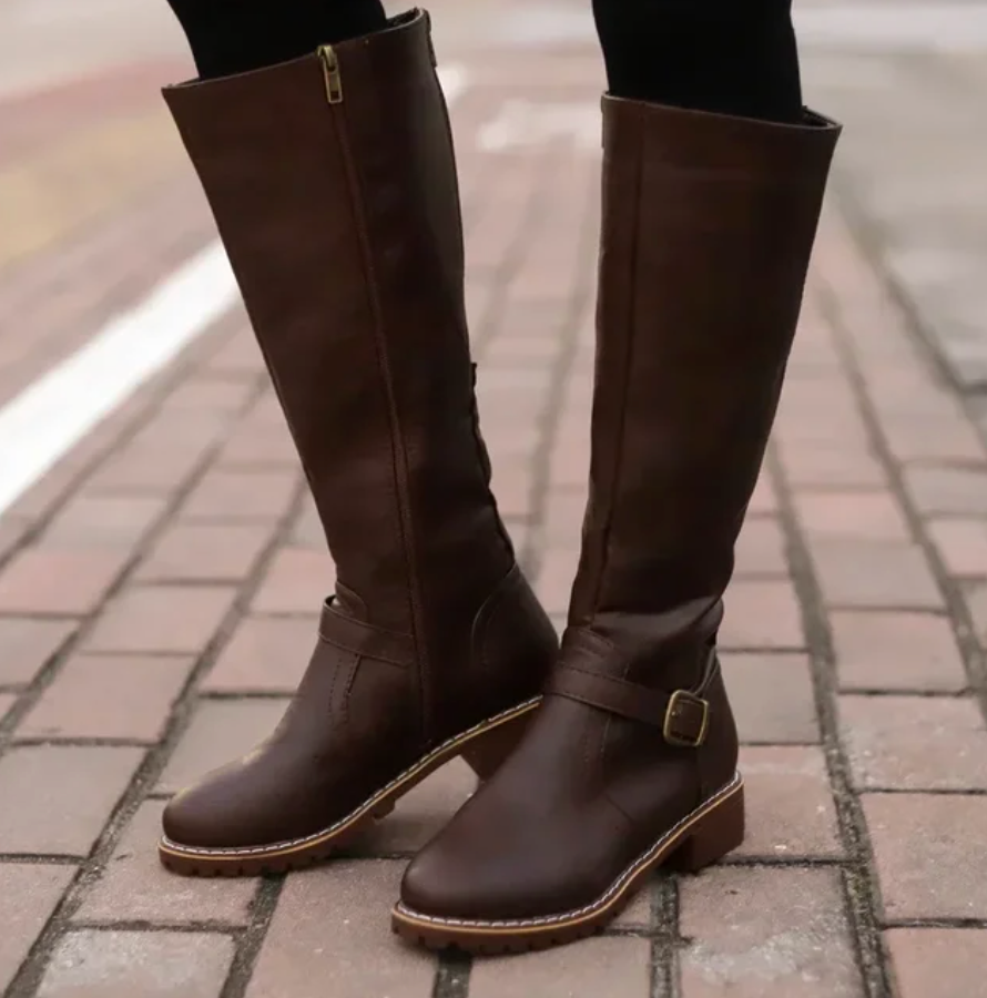 Studio Harvyn | Women – Knee High Boots - Low Heel